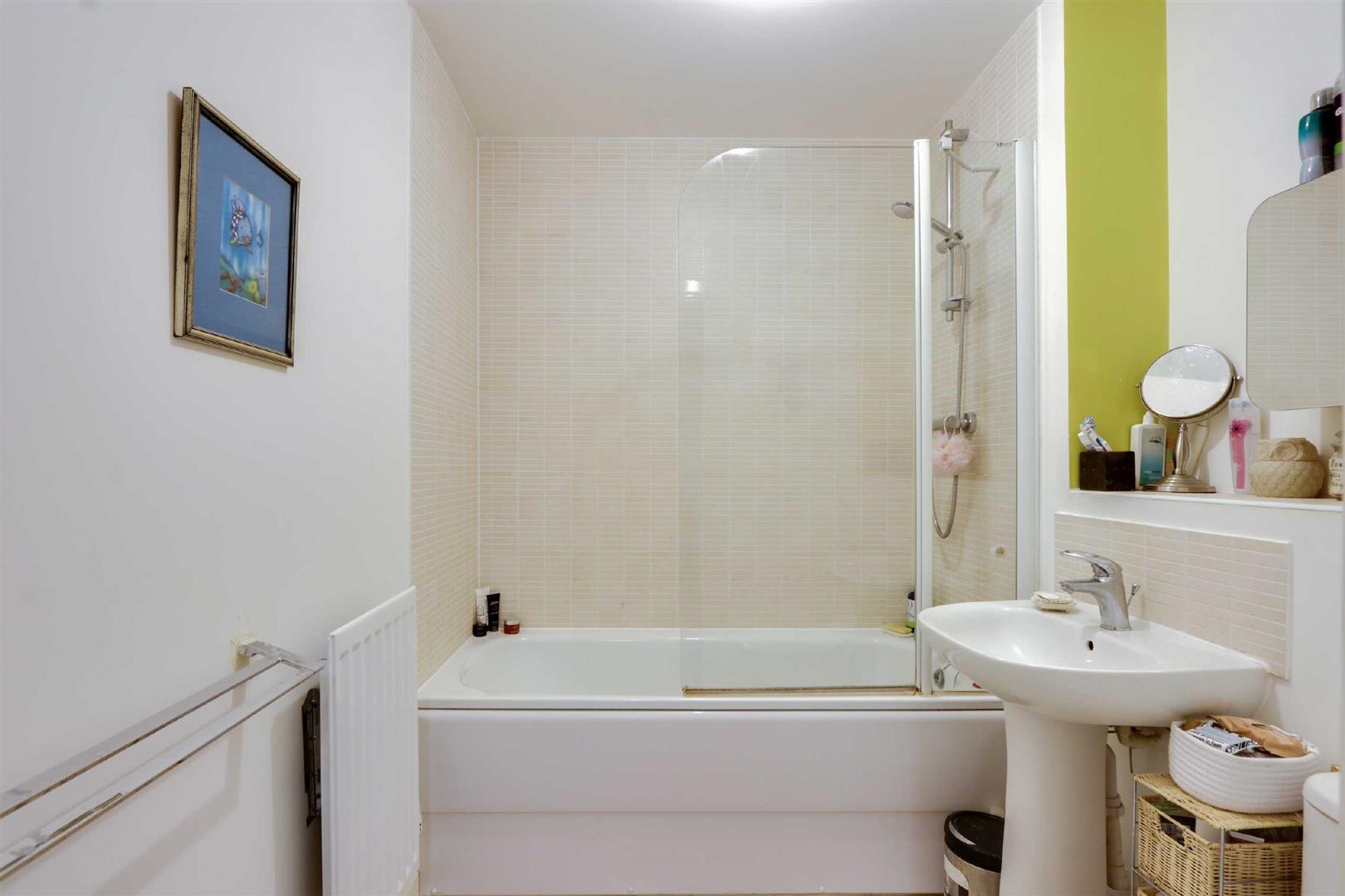 69 Millward Drive, Bletchley, Milton Keynes